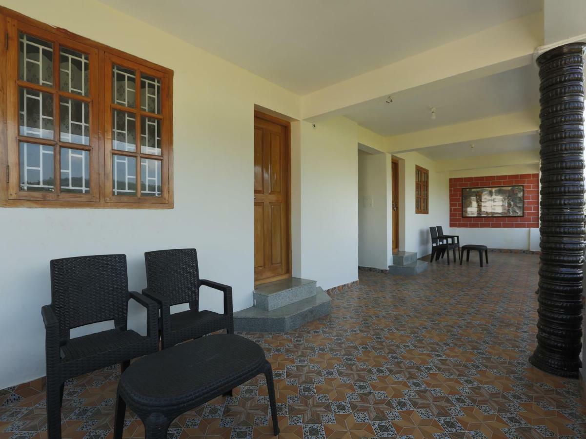 Oyo 32995 Serenest Bed and Breakfast Kotagiri Εξωτερικό φωτογραφία